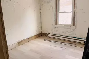 26 Main St, Pennsville Township, NJ 08070 - Photo 2