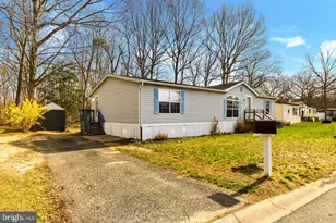 13 Schalick Dr, Elmer, NJ 08318 - Photo 2