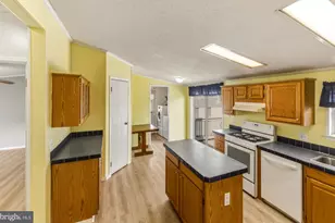 13 Schalick Dr, Elmer, NJ 08318 - Photo 16