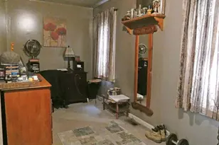 25 Elvin Ave, Penns Grove, NJ 08069 - Photo 18