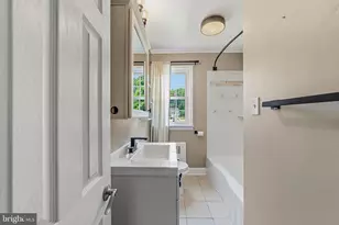 192 Kugler Ave, Carneys Point, NJ 08069 - Photo 12