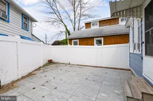 277 S River Walk, Penns Grove, NJ 08069 - Photo 12
