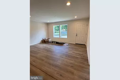 28 Fourth Avenue, Carneys Point, NJ 08069 - Photo 6