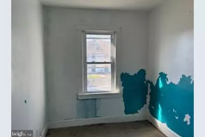 273 N Broad Street, Carneys Point, NJ 08069 - Photo 10