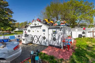 202 E Main St, Penns Grove, NJ 08069 - Photo 6
