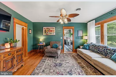 81 N Railroad Avenue, Pedricktown, NJ 08067 - Photo 4