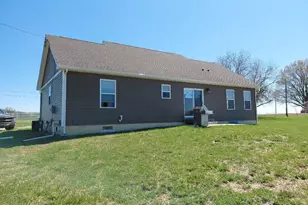 91 Stewart Rd, Pilesgrove, NJ 08098 - Photo 2