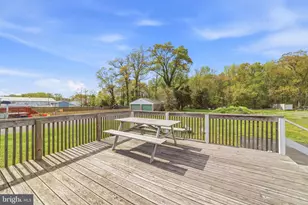 38 N Dupont Rd, Carneys Point, NJ 08069 - Photo 20