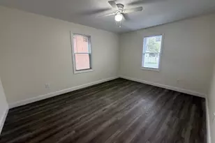 196 N Broadway, Pennsville Township, NJ 08070 - Photo 8