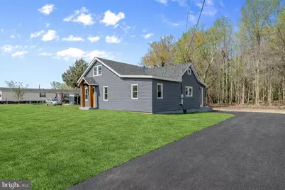105 E Del A Vue Avenue, Carneys Point, NJ 08069 - Photo 22
