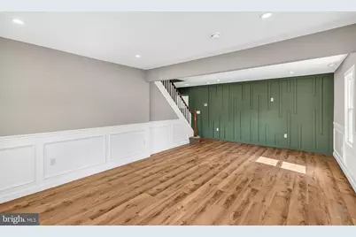 105 E Del A Vue Avenue, Carneys Point, NJ 08069 - Photo 4