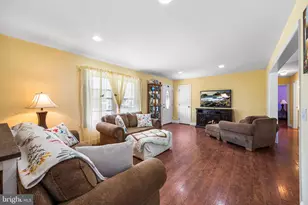 46 Primrose Dr, Elmer, NJ 08318 - Photo 6