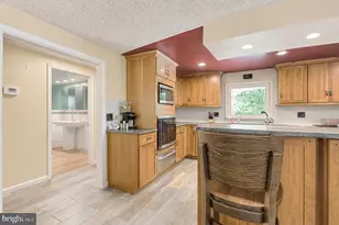 37 Goose Ln, Pennsville, NJ 08070 - Photo 10