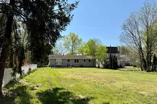 27 Center St, Elmer, NJ 08318 - Photo 4