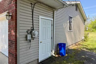 27 Center St, Elmer, NJ 08318 - Photo 4