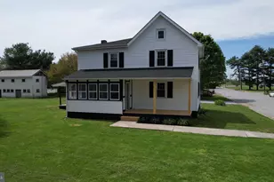 39 Main St, Pilesgrove, NJ 08098 - Photo 4