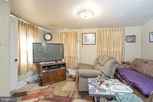 323 S Main St, Woodstown, NJ 08098 - Photo 4