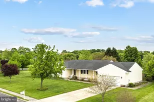 6 Melissa Ln, Pilesgrove, NJ 08098 - Photo 2