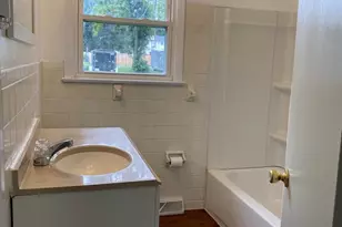 4 Riviera Dr, Pennsville, NJ 08070 - Photo 10