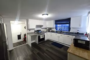 206 Broad St, Elmer, NJ 08318 - Photo 4