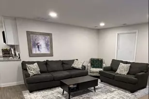 10 Jefferson Rd, Pennsville, NJ 08070 - Photo 4