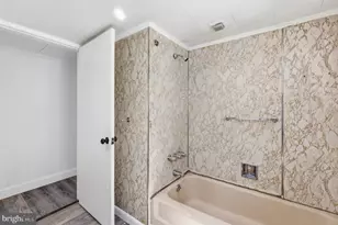 99 Chestnut St, Salem, NJ 08079 - Photo 14
