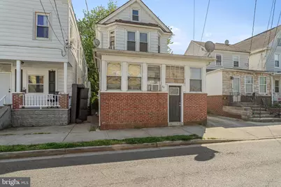 62 W Pitman Street, Penns Grove, NJ 08069 - Photo 1