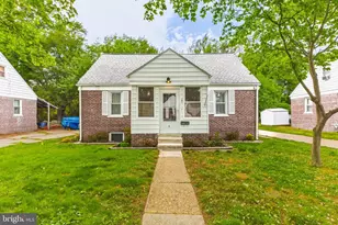 5 Dixie Dr, Penns Grove, NJ 08069 - Photo 1