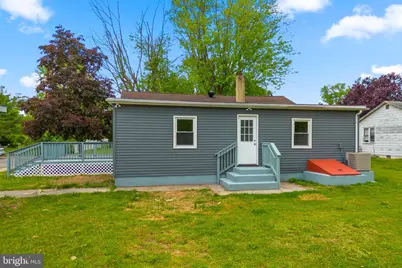 7 Meadowview Avenue, Pennsville Township, NJ 08070 - Photo 4