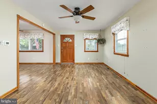 124 E Millbrooke Ave, Woodstown, NJ 08098 - Photo 4