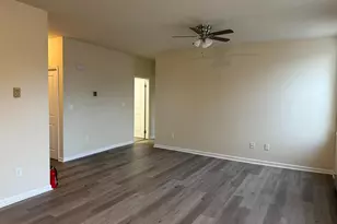 21 N Main St, Woodstown, NJ 08098 - Photo 4