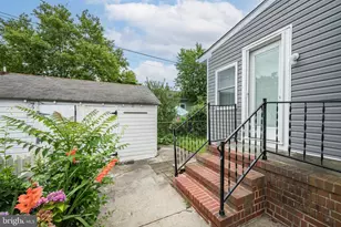 337 Jackson Ave, Carneys Point, NJ 08069 - Photo 4