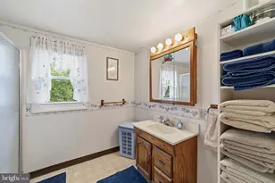 99 Grove St, Carneys Point, NJ 08069 - Photo 14
