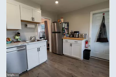 257 G Street, Carneys Point, NJ 08069 - Photo 18