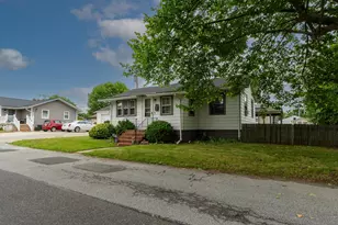 257 G St, Carneys Point, NJ 08069 - Photo 4