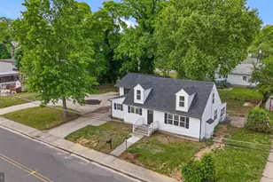 66 New Jersey Ave, Pennsville Township, NJ 08070 - Photo 2