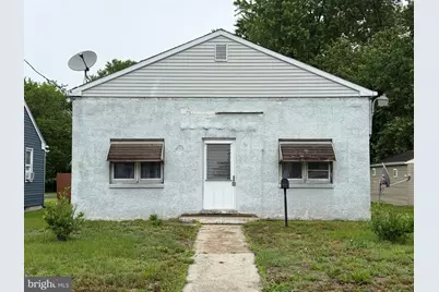 125 Sixth Avenue, Carneys Point, NJ 08069 - Photo 1