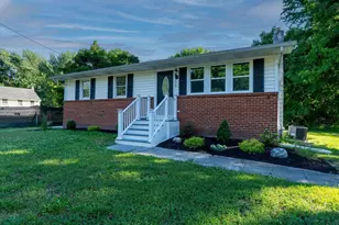 138 E Del-A-Vue Ave, Carneys Point, NJ 08069 - Photo 1