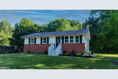 138 E Del A Vue Avenue, Carneys Point, NJ 08069 - Photo 4
