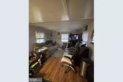 115 Middle Drive, Pittsgrove, NJ 08318 - Photo 2