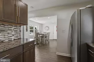 425 Erie Ave, Penns Grove, NJ 08069 - Photo 6