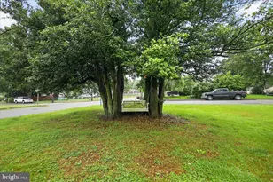 79 Miramar Dr, Pennsville, NJ 08070 - Photo 4