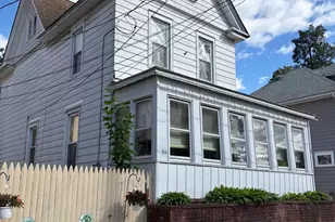 39 Franklin St, Penns Grove, NJ 08069 - Photo 4