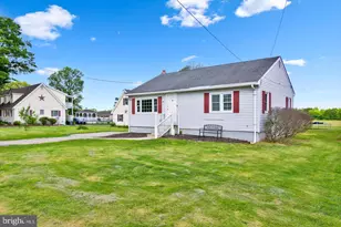 370 S Hook Rd, Pennsville, NJ 08070 - Photo 4