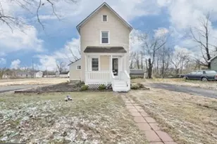 31 Steinfeld Ave, Pittsgrove, NJ 08318 - Photo 1
