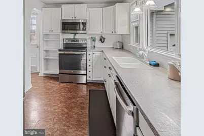 16 Garrison, Elmer, NJ 08318 - Photo 6