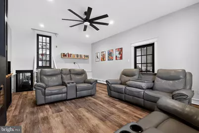 204 E Main Street, Penns Grove, NJ 08069 - Photo 2