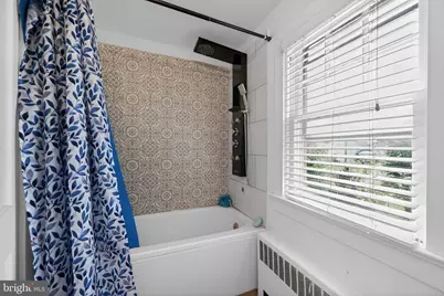 204 E Main Street, Penns Grove, NJ 08069 - Photo 24