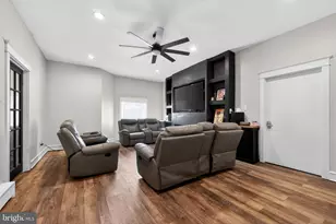 204 E Main St, Penns Grove, NJ 08069 - Photo 14