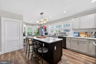 204 E Main Street, Penns Grove, NJ 08069 - Photo 18